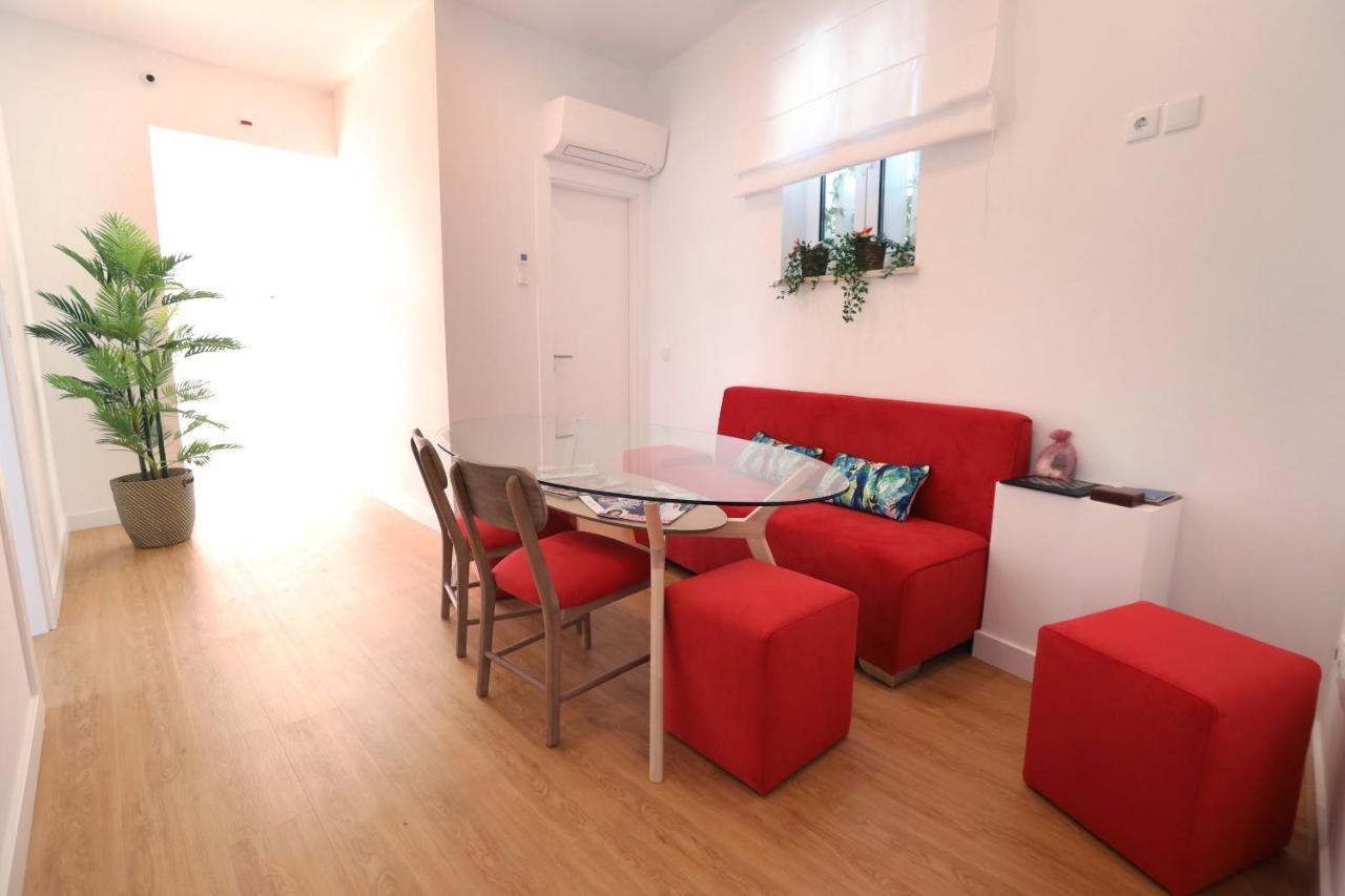 Glass Boutique - Rooms & Suites Marinha Grande Exterior foto
