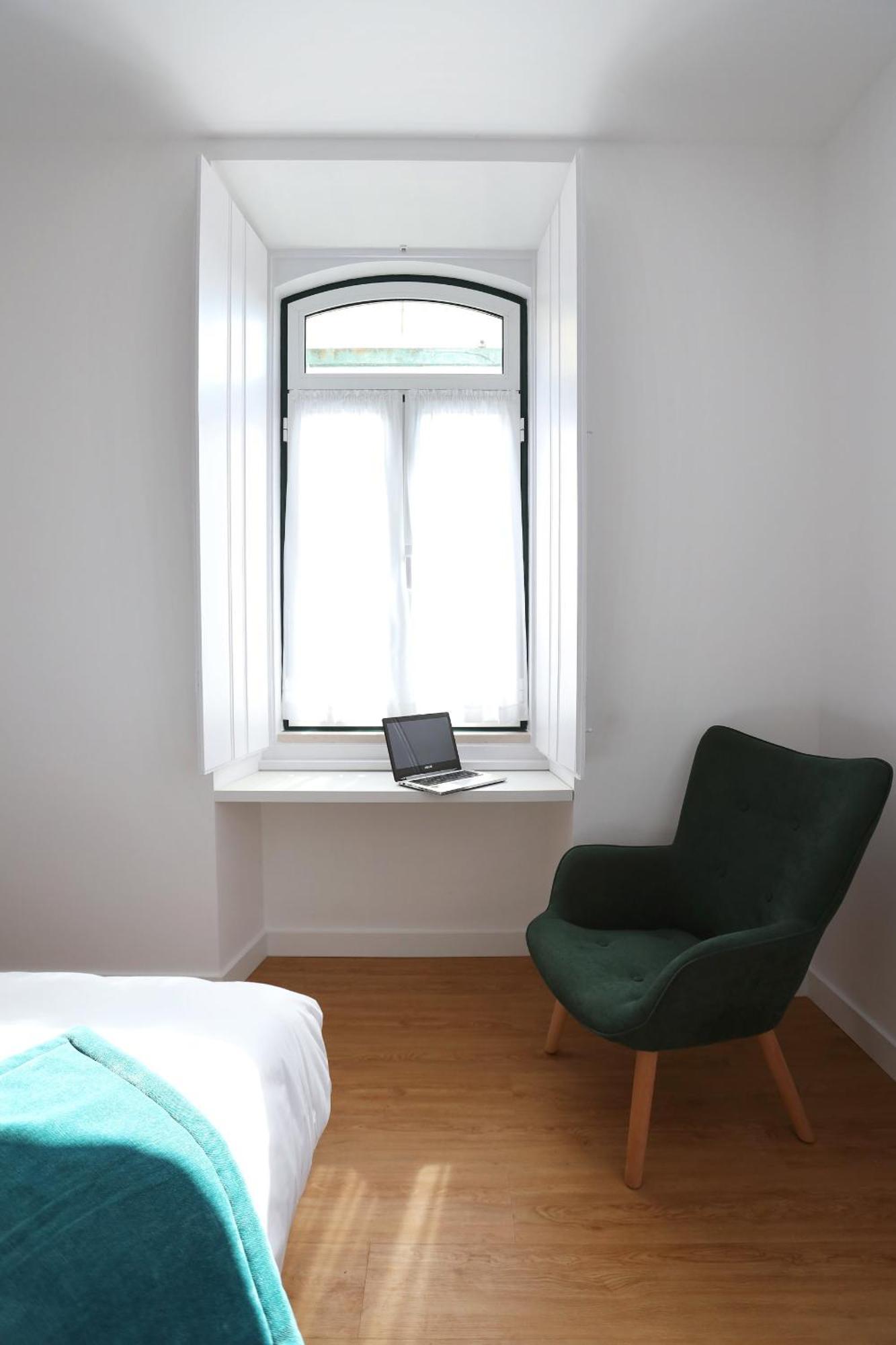 Glass Boutique - Rooms & Suites Marinha Grande Quarto foto
