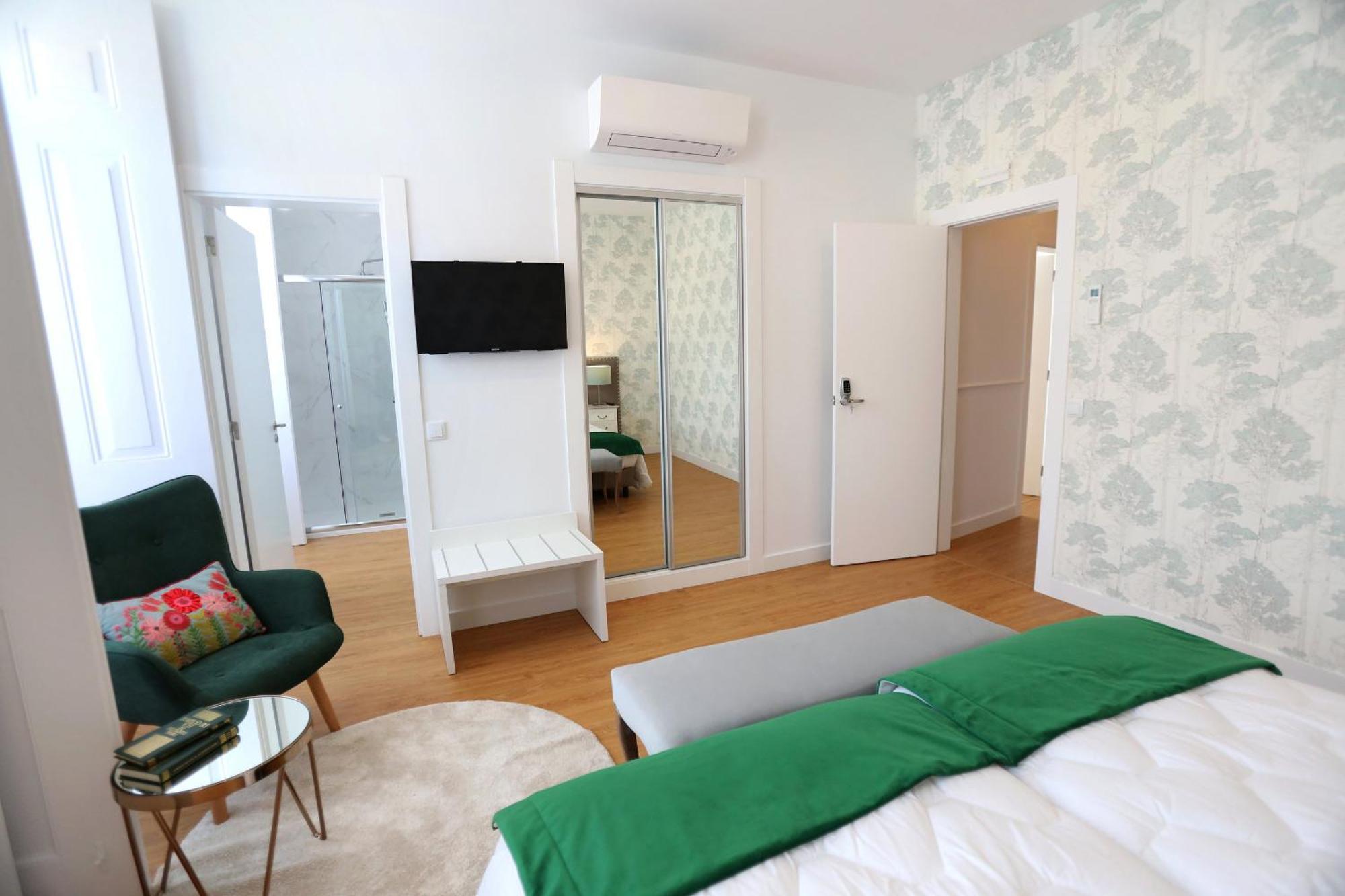Glass Boutique - Rooms & Suites Marinha Grande Quarto foto
